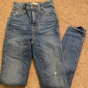 Madewell curvy high rise skinny jeans 23